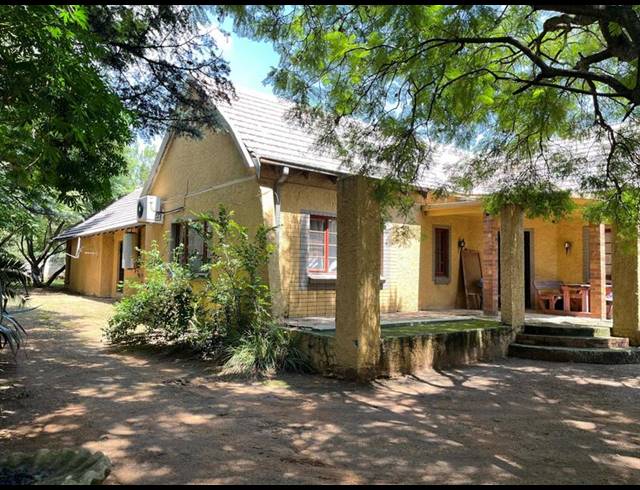 3 BEDROOM HOUSE FOR SALE IN LAMBTON